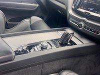 USED 2019 69 VOLVO XC60 2.0 B4 MHEV R-Design SUV 5dr Diesel Hybrid Auto AWD Euro 6 (s/s) (197 ps) ** ULEZ COMPLIANT **