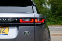 USED 2020 69 LAND ROVER RANGE ROVER VELAR 2.0 D240 R-Dynamic HSE SUV 5dr Diesel Auto 4WD Euro 6 (s/s) (240 ps) EIGER GREY METALLIC PAINTWORK + MASSAGE + SUNROOF + WINTER PACK