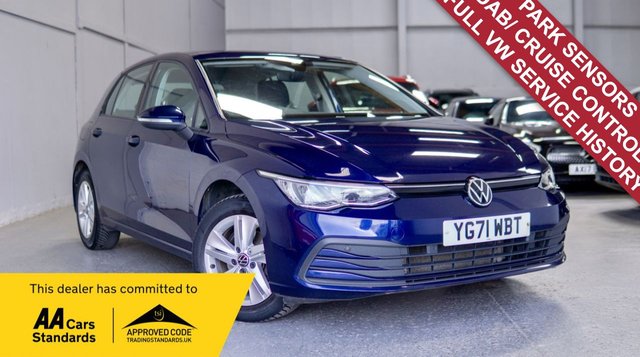 2021 VOLKSWAGEN GOLF 1.0 ETSI MHEV LIFE HATCHBACK 5DR PETROL HYBRID DSG EURO 6 S... photo