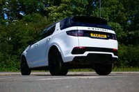 USED 2021 21 LAND ROVER DISCOVERY SPORT 2.0 D165 MHEV R-Dynamic S Plus SUV 5dr Diesel Auto 4WD Euro 6 (s/s) (163 ps) FUJI WHITE PAINTWORK + 360 CAMERA + BLACK PACK + CARPLAY