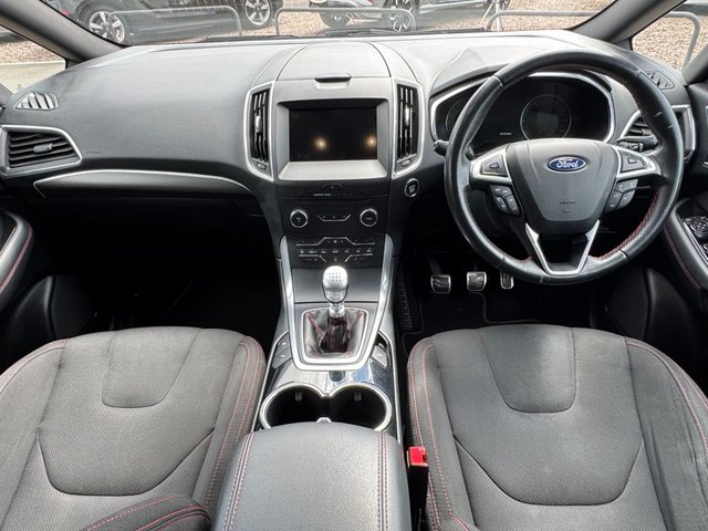 View our FORD S-MAX