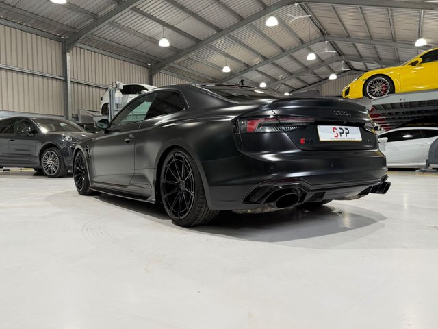 View our AUDI RS5