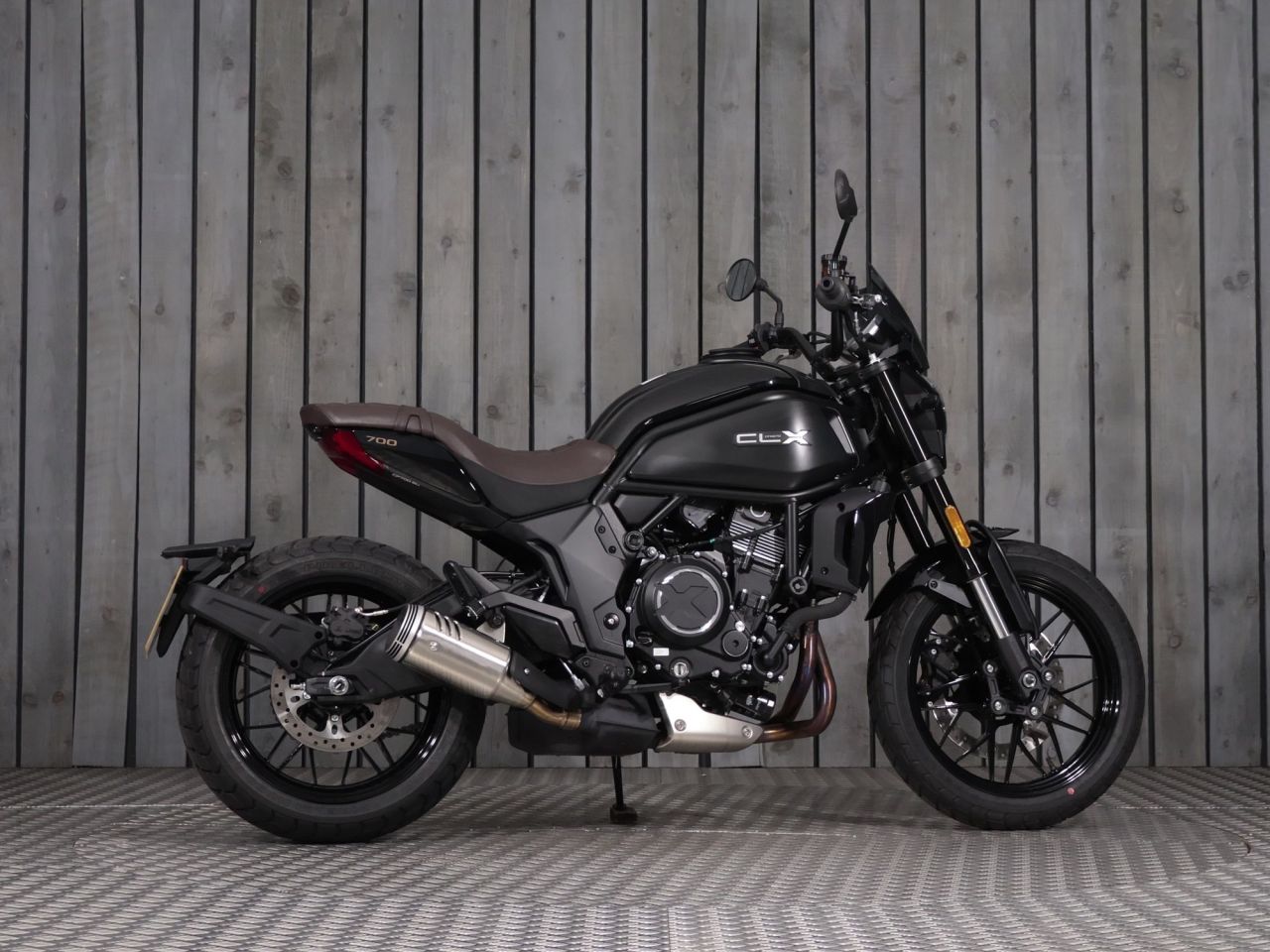 CFMOTO 700CL-X HERITAGE
