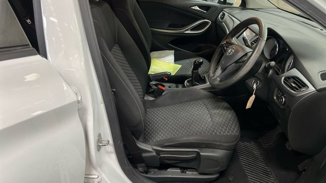 View our VAUXHALL ASTRA