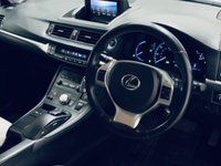 USED 2011 61 LEXUS CT 1.8 200h SE-L Hatchback 5dr Petrol Hybrid CVT Euro 5 (s/s) (136 ps) Cerulean Blue | Grey Leather Interior | Sat Nav | Reverse Camera | Heated Seats | ULEZ OK