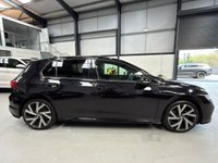 USED 2023 23 VOLKSWAGEN GOLF 1.5 eTSI MHEV R-Line Hatchback 5dr Petrol Hybrid DSG Euro 6 (s/s) (150 ps) 