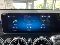 USED 2020 20 MERCEDES-BENZ GLB 2.0 GLB220d AMG Line (Premium) SUV 5dr Diesel 8G-DCT 4MATIC Euro 6 (s/s) (5 Seat) (190 ps) POLAR WHITE / ARTICO LEATHER - DINAMICA MICROFIBRE CLOTH (BLACK / RED STITCHING) AUTOMATIC / ONLY 34353 MILES FROM NEW / ONLY &pound;200 ROAD TAX / APPLE CARPLAY & ANDROID AUTO / WIRELESS CHARGING / TOUCHPAD / REVERSING CAMERA / PARK ASSIST / ELECTRIC TAILGATE / HEATED SEATS / CRUISE CONTROL