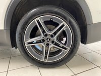USED 2020 20 MERCEDES-BENZ GLB 2.0 GLB220d AMG Line (Premium) SUV 5dr Diesel 8G-DCT 4MATIC Euro 6 (s/s) (5 Seat) (190 ps) POLAR WHITE / ARTICO LEATHER - DINAMICA MICROFIBRE CLOTH (BLACK / RED STITCHING) AUTOMATIC / ONLY 34353 MILES FROM NEW / ONLY &pound;200 ROAD TAX / APPLE CARPLAY & ANDROID AUTO / WIRELESS CHARGING / TOUCHPAD / REVERSING CAMERA / PARK ASSIST / ELECTRIC TAILGATE / HEATED SEATS / CRUISE CONTROL