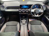 USED 2020 20 MERCEDES-BENZ GLB 2.0 GLB220d AMG Line (Premium) SUV 5dr Diesel 8G-DCT 4MATIC Euro 6 (s/s) (5 Seat) (190 ps) POLAR WHITE / ARTICO LEATHER - DINAMICA MICROFIBRE CLOTH (BLACK / RED STITCHING) AUTOMATIC / ONLY 34353 MILES FROM NEW / ONLY &pound;200 ROAD TAX / APPLE CARPLAY & ANDROID AUTO / WIRELESS CHARGING / TOUCHPAD / REVERSING CAMERA / PARK ASSIST / ELECTRIC TAILGATE / HEATED SEATS / CRUISE CONTROL