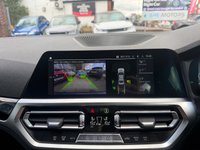 USED 2020 70 BMW 3 SERIES 2.0 330e 12kWh SE Pro Saloon 4dr Petrol Plug-in Hybrid Auto Euro 6 (s/s) (292 ps) 292PS Auto PHEV ULEZ Econ BMW