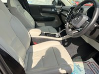 USED 2020 69 VOLVO XC40 2.0 T4 Inscription Pro SUV 5dr Petrol Auto AWD Euro 6 (s/s) (190 ps) 