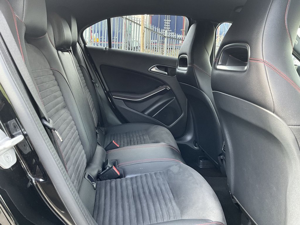 USED 2017 17 MERCEDES-BENZ A-CLASS 2.1 A200d AMG Line Hatchback 5dr Diesel 7G-DCT Euro 6 (s/s) (136 ps) Sat Nav, Rear Camera