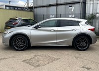 USED 2016 16 INFINITI Q30 2.2d Sport Hatchback 5dr Diesel DCT AWD Euro 6 (s/s) (170 ps) - F/S/H - PAN ROOF - SAT NAV - HEATED SEATS - P/SENSORS - BLUETOOTH - CRUISE - 2 OWNERS