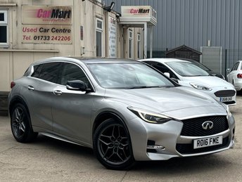 View our INFINITI Q30