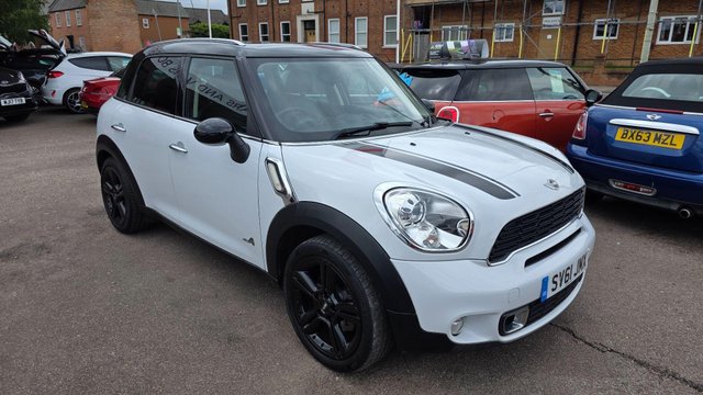View our MINI COUNTRYMAN
