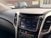 USED 2016 66 HYUNDAI I30 1.6 CRDi Blue Drive Premium Hatchback 5dr Diesel Manual Euro 6 (s/s) (136 ps) FULL SH 20 A YEAR ROAD TAX