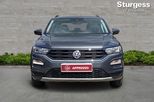 View our VOLKSWAGEN T-ROC