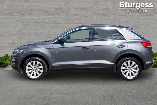 View our VOLKSWAGEN T-ROC
