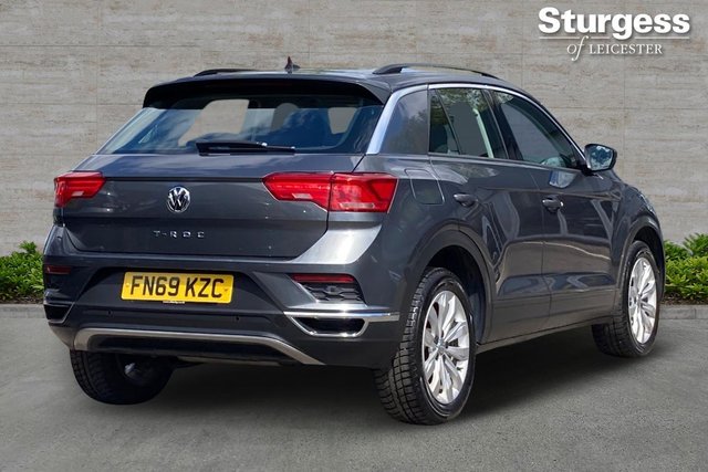 View our VOLKSWAGEN T-ROC