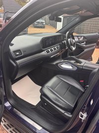 USED 2020 70 MERCEDES-BENZ GLE 2.0 GLE300d AMG Line (Premium Plus) SUV 5dr Diesel G-Tronic 4MATIC Euro 6 (s/s) (245 ps) 