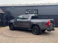 USED 2023 23 TOYOTA HI-LUX 2.8 D-4D Invincible X Pickup Double Cab 4dr Diesel Manual 4WD Euro 6 (s/s) (204 ps) Px Welcome Finance Available