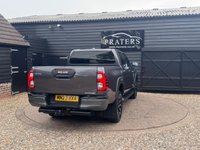 USED 2023 23 TOYOTA HI-LUX 2.8 D-4D Invincible X Pickup Double Cab 4dr Diesel Manual 4WD Euro 6 (s/s) (204 ps) Px Welcome Finance Available