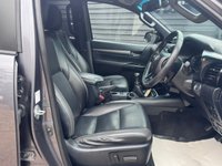USED 2023 23 TOYOTA HI-LUX 2.8 D-4D Invincible X Pickup Double Cab 4dr Diesel Manual 4WD Euro 6 (s/s) (204 ps) Px Welcome Finance Available