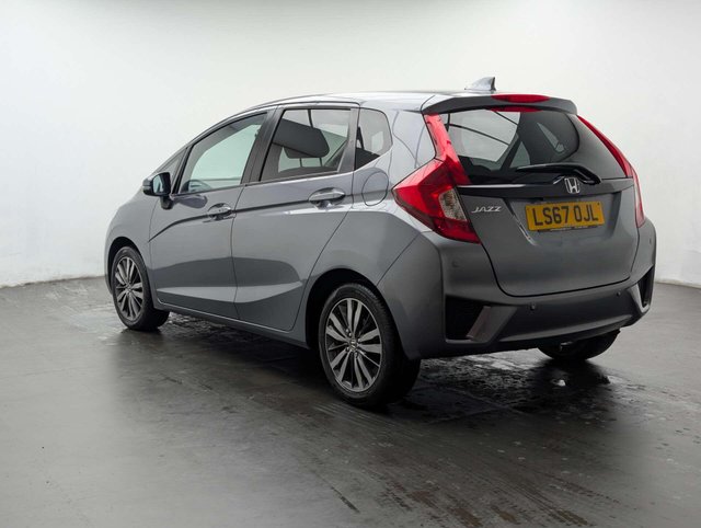 USED 2017 67 HONDA JAZZ 1.3 Jazz EX i-VTec CVT 5dr CLICK+COLLECT / HOME DELIVERY
