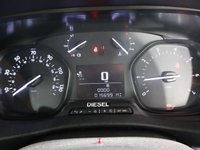 USED 2023 72 VAUXHALL VIVARO LIFE 1.5 Turbo D Edition L MPV 5dr Diesel Manual LWB Euro 6 (s/s) (9 Seat) (120 ps) LOW MILES READY TO EARN MONEY