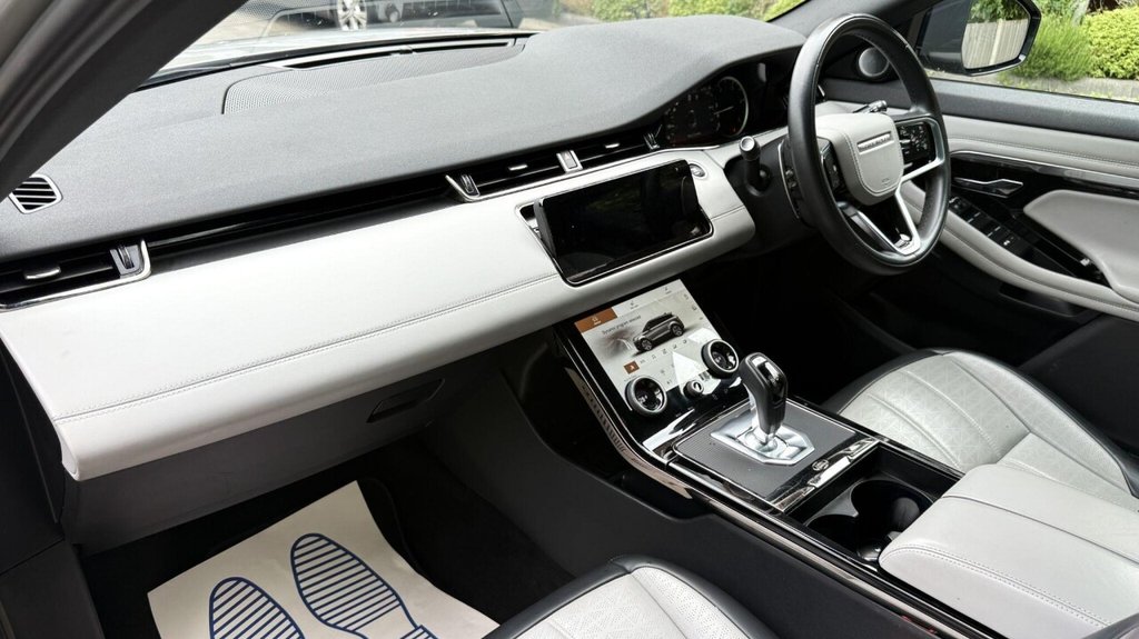 USED 2022 22 LAND ROVER RANGE ROVER EVOQUE 2.0 D200 MHEV R-Dynamic HSE Auto 4WD Euro 6 (s/s) 5dr NEW SHAPE|PANROOF|BLACK PACK|
