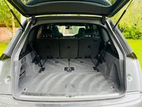 USED 2019 69 AUDI SQ7 4.0 TDI V8 SUV 5dr Diesel Tiptronic quattro Euro 6 (s/s) (435 ps) Pan Roof, Comfort and Sound pack. 7 SEATS