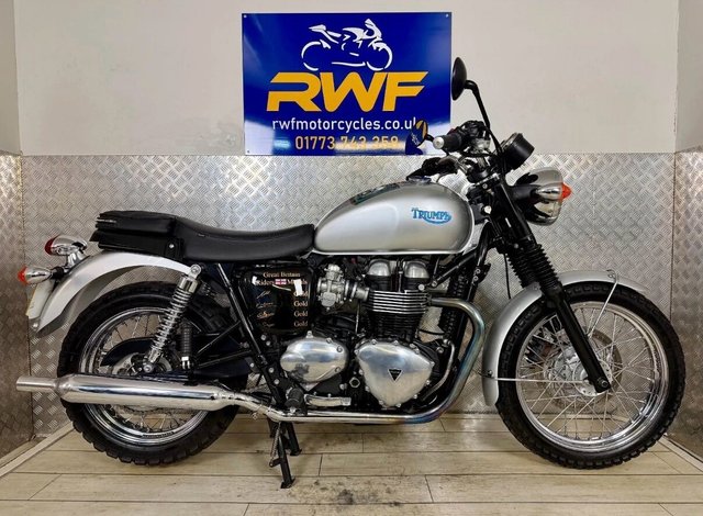 View our Triumph Bonneville T100 ISDT Model 1/50 Wordwide www.sellingyourbike.co.uk