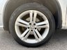USED 2015 65 VOLKSWAGEN TIGUAN 2.0 TDI BlueMotion Tech R-Line SUV 5dr Diesel Manual 4WD Euro 6 (s/s) (150 ps) PARKING SENSORS, AUTO PARK, NAV