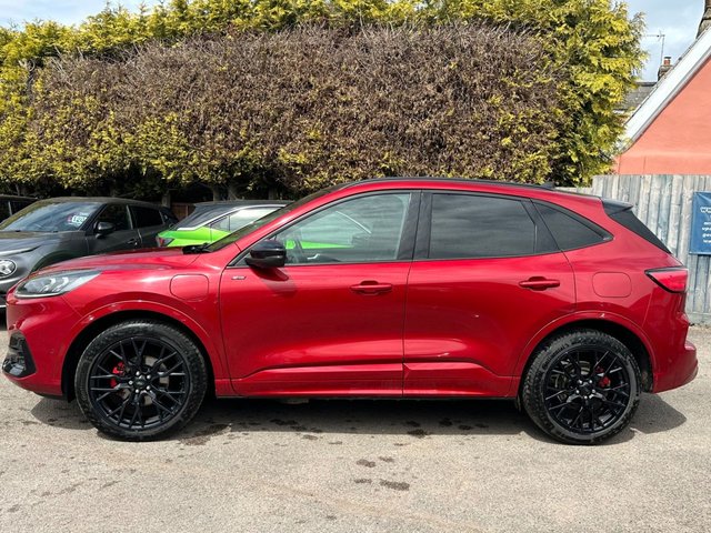 View our FORD KUGA