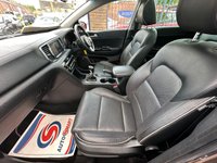 USED 2018 18 KIA SPORTAGE 1.7 CRDi 3 SUV 5dr Diesel Manual Euro 6 (s/s) (114 bhp) BIG SPEC CAR, LEATHER, PAN ROOF, SAT NAV, FULL SERVICE HISTORY