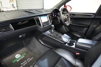 USED 2017 67 PORSCHE MACAN 3.0 TD V6 S SUV 5dr Diesel PDK 4WD Euro 6 (s/s) (258 ps) +PAN ROOF+AIR SUSPENSION+BOSE+R/CAM