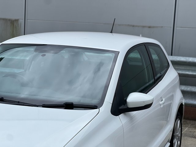 View our VOLKSWAGEN POLO