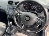 USED 2015 15 VOLKSWAGEN POLO 1.2 TSI BlueMotion Tech SE Hatchback 5dr Petrol DSG Euro 6 (s/s) (90 ps) 