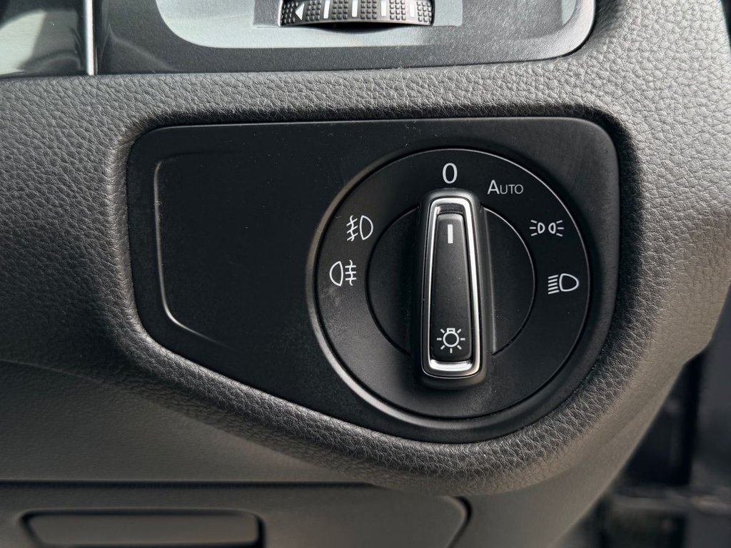 USED 2019 19 VOLKSWAGEN GOLF 1.5 TSI EVO Match Hatchback 5dr Petrol Manual Euro 6 (s/s) (130 ps) 7 Services|SatNav|Adp.Cruise|R.F Sensors|Apple CarPlay/Android Auto|