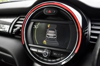 USED 2017 17 MINI HATCH 2.0 COOPER S 5 DOOR AUTO 189 BHP (EURO 6) Leather / Navigation / Park Assist