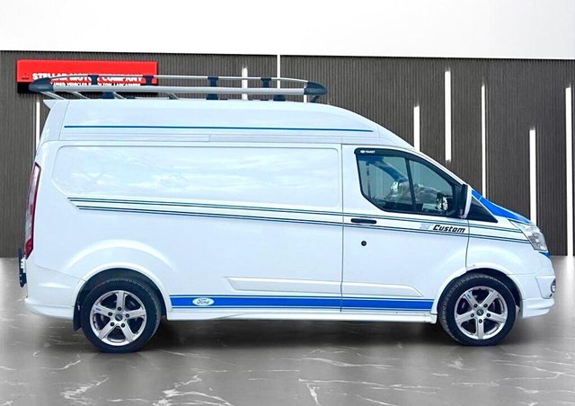 View our FORD TRANSIT CUSTOM
