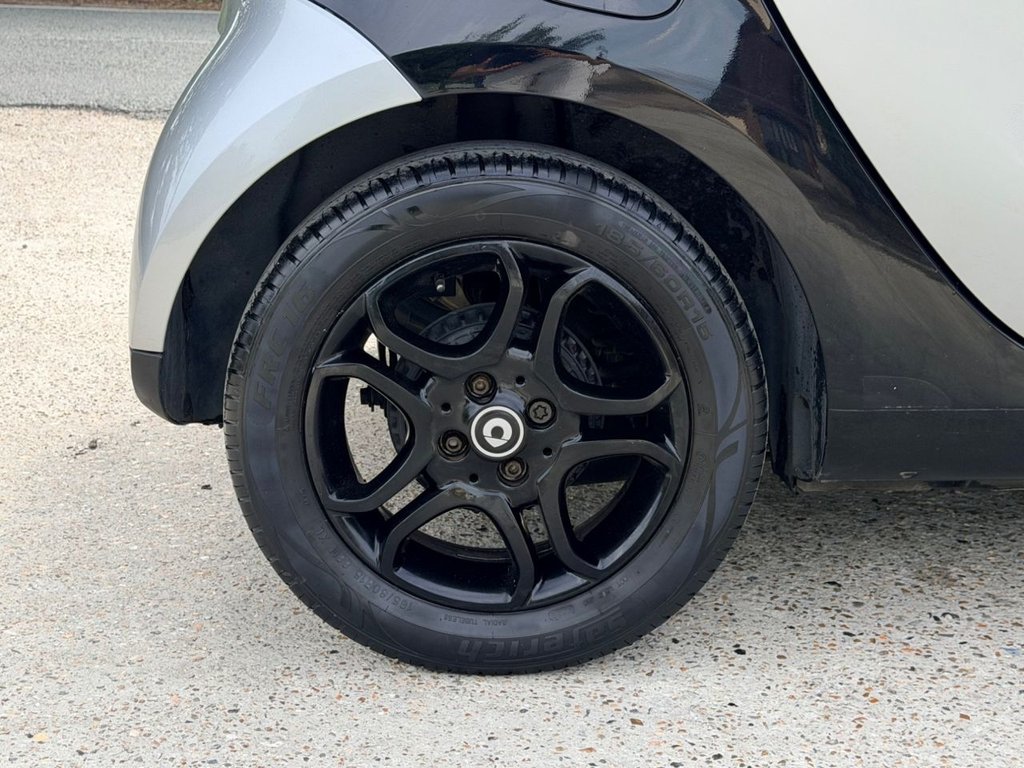 USED 2015 SMART FORTWO 1.0 Prime (Premium) Coupe 2dr Petrol Twinamic Euro 6 (s/s) (71 ps) 