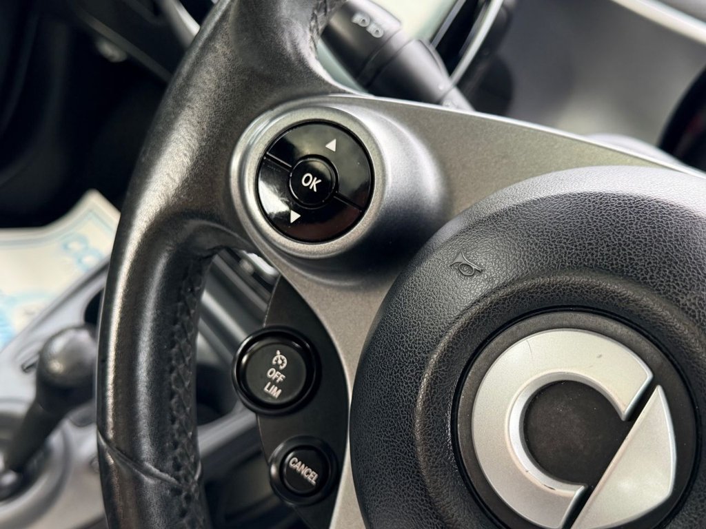 USED 2015 SMART FORTWO 1.0 Prime (Premium) Coupe 2dr Petrol Twinamic Euro 6 (s/s) (71 ps) 