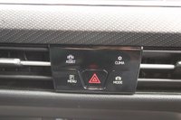 USED 2021 21 VOLKSWAGEN GOLF 2.0 TSI R Hatchback 5dr Petrol DSG 4Motion Euro 6 (s/s) (320 ps) 