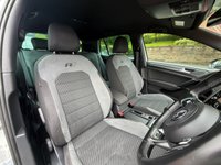 USED 2019 69 VOLKSWAGEN GOLF 1.5 TSI EVO R-Line Hatchback 5dr Petrol Manual Euro 6 (s/s) (150 ps) LONG MOT, FULL VW  SERVICE HISTORY, HPI CLEAR, 2 X KEYS, GENUINE LOW MILEAGE, ABSOLUTELY PRISTINE CONDITION INSIDE AND OUT! R LINE SPEC, AIR CON, CRUISE, FRONT/REAR PARKING SENSORS, SAT NAV!