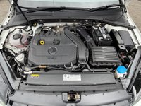 USED 2019 69 VOLKSWAGEN GOLF 1.5 TSI EVO R-Line Hatchback 5dr Petrol Manual Euro 6 (s/s) (150 ps) LONG MOT, FULL VW  SERVICE HISTORY, HPI CLEAR, 2 X KEYS, GENUINE LOW MILEAGE, ABSOLUTELY PRISTINE CONDITION INSIDE AND OUT! R LINE SPEC, AIR CON, CRUISE, FRONT/REAR PARKING SENSORS, SAT NAV!