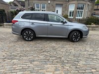 USED 2017 17 MITSUBISHI OUTLANDER 2.0h 12kWh 4h SUV 5dr Petrol Plug-in Hybrid CVT 4WD Euro 6 (s/s) (200 ps) 30000 Miles Full Service History+360 Cameras+Panoramic Sunroof+Full Leather+Heated Steering Wheel