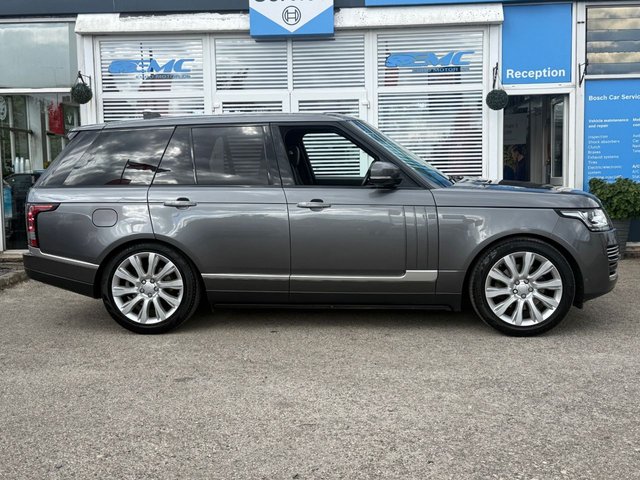 View our LAND ROVER RANGE ROVER