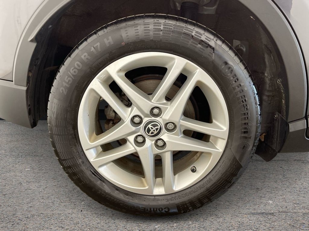 USED 2023 23 TOYOTA C-HR 1.8 VVT-h GPF Icon SUV 5dr Petrol Hybrid CVT Euro 6 (s/s) (122 ps) 