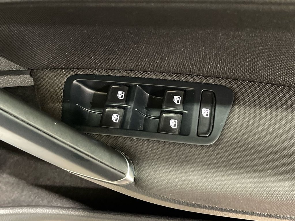 USED 2020 69 VOLKSWAGEN GOLF 1.5 TSI EVO Match Edition Hatchback 5dr Petrol Manual Euro 6 (s/s) (130 ps) HEATED FRONT SEATS
